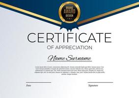 certificat bleu et or de fond de modèle de réussite avec insigne en or et conception de diplôme de récompense de frontière vierge vecteur