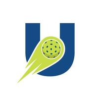 initiale lettre u pickleball logo concept avec en mouvement pickleball symbole. cornichon Balle logotype vecteur modèle