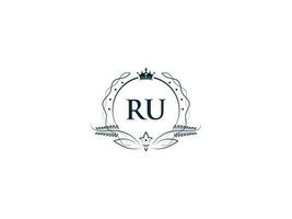 Royal couronne ru logo icône, féminin luxe ru tu es logo lettre vecteur