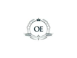 minimaliste oe féminin logo fabricant, alphabet oe eo logo lettre vecteur couronne conception pour affaires