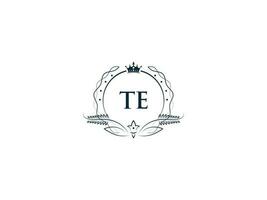 initiale Royal te logo icône, minimaliste te et couronne logo icône vecteur