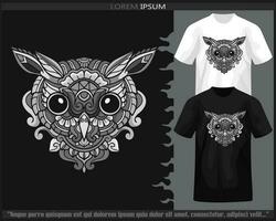 monochrome Couleur hibou tête mandala les arts isolé sur noir et blanc t chemise. vecteur