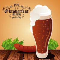 affiche du festival de célébration oktoberfest avec verre à bière et saucisse vecteur