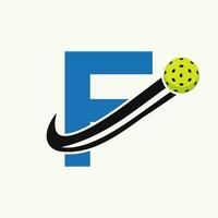 lettre F pickleball logo concept avec en mouvement cornichon Balle symbole. cornichon Balle logotype vecteur