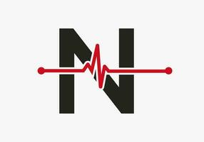 lettre n battement de coeur logo pour médical ou santé symbole. médical logo modèle conception vecteur