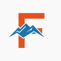 lettre F monter logo. Montagne la nature paysage logo combiner avec colline icône et modèle vecteur