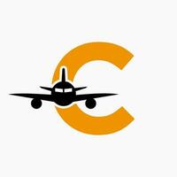 initiale lettre c Voyage logo concept avec en volant air avion symbole vecteur