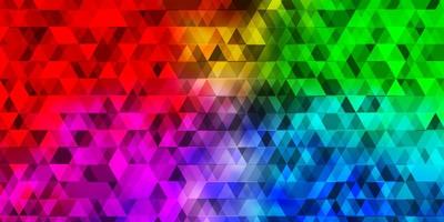 modèle vectoriel multicolore léger avec des triangles de lignes