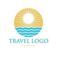 Voyage logo vecteur conception. Soleil et mer vecteur logo modèle.