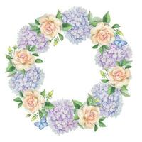 floral rond couronne avec violet hortensia, délicat des roses, feuilles, aquarelle vecteur