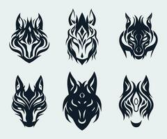 tribal Loup tête tatouage, dans le style de simplifié chien Les figures, velu art, d'inspiration orientale motifs, gravé ornements, tourbillonnant tourbillons, écoulement lignes vecteur