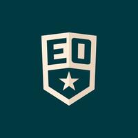 initiale eo logo étoile bouclier symbole avec Facile conception vecteur