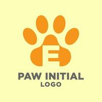 lettre e chien pattes initiale vecteur logo conception