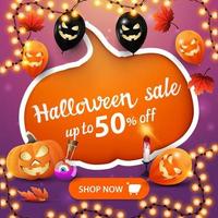 vente d'halloween, jusqu'à 50 % de réduction, bannière de remise créative avec grande citrouille coupée, ballons d'halloween, feuilles d'automne, citrouille et potion de sorcière vecteur