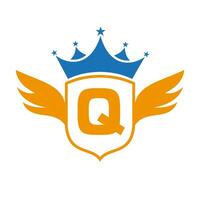 lettre q transport logo avec aile, bouclier et couronne icône. aile logo sur bouclier symbole vecteur