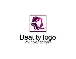 vecteur modèle logo pour beauté salon stylisé longue aux cheveux femme