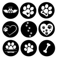 ensemble de vecteurs d'icône de patte de coeur. collection de signes d'illustration de patte de chien. symbole de chien d'amour. vecteur