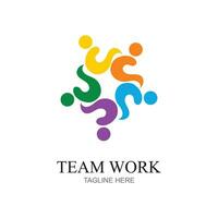 équipe travail logo concevoir, ensemble. moderne social réseau équipe logo conception vecteur