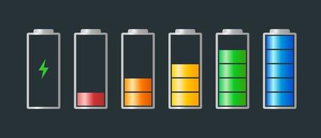 Niveau d'indicateur d'énergie chargé de batterie haute à basse puissance défini avec l'icône de recharge. batterie vide à pleine indiquant les symboles de cylindre rouge orange jaune bleu vert. illustration de charge de batteries vectorielles vecteur