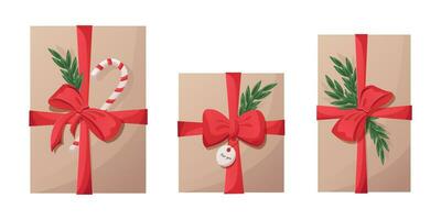 ensemble de Noël cadeaux. artisanat papier des boites avec Noël arbre branches et ruban vecteur