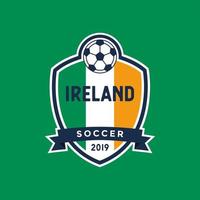 emblème de football du championnat du drapeau de l'irlande. vecteur