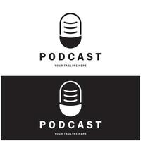 Podcast logo avec microphone et écouteur l'audio, radio vagues. pour studio, parler montrer, discuter, information partage, entretien, multimédia et la toile. vecteur