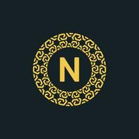ornemental initiale lettre n cercle emblème Cadre logo vecteur