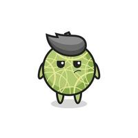 personnage de fruit de melon mignon avec une expression suspecte vecteur