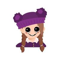 fille avec de grands yeux et un sourire heureux dans un chapeau violet avec un pompon vecteur