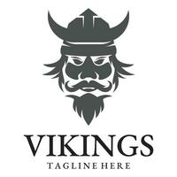vecteur illustration viking avec casque.