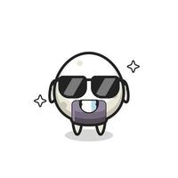 mascotte de dessin animé d'onigiri avec un geste cool vecteur