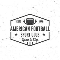 américain Football ou le rugby club badge. vecteur. concept pour chemise, logo, imprimer, timbre, tee, correctif. ancien typographie conception avec américain Football Balle silhouette vecteur