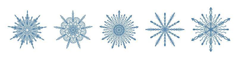 ensemble d'icône de flocon de neige bleu dessiné à la main isolé sur fond blanc. Élément de conception d'hiver collection d'illustrations vectorielles en cristal de gel de flocon de neige. vecteur