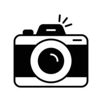 numérique caméra icône dans plat style, la photographie équipement, photo caméra vecteur