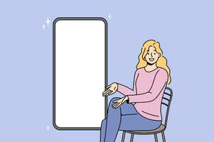 femme près moquer en haut téléphone avec Vide blanc écran des offres à endroit publicité sur gadget afficher vecteur