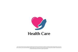 médical, soins de santé logo conception avec main et l'amour forme combinaison. vecteur
