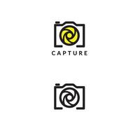 Créatif logo conception pour une la photographie marque mettant en valeur une caméra et stylisé ouverture vecteur