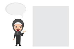 heureux mignon beau personnage de fille enfant arabe musulman portant une tenue d'affaires musulmane et debout avec une expression faciale joyeuse et avec une bulle de dialogue et pointant vers un panneau d'affichage vierge vecteur