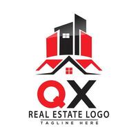qx réel biens logo rouge Couleur conception maison logo Stock vecteur. vecteur