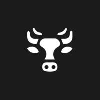 abstrait vache ou taureau logo conception. Créatif steak, Viande ou Lait icône symbole. vecteur