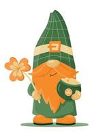 main tiré mignonne gnome dans st patrick's déguisement avec pot de or et d'or trèfle. irlandais gnome pour bien chance. vecteur illustration pour cartes, décor, chemise conception, invitation, bannière