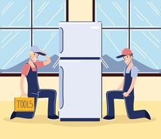 travailleurs masculins avec réfrigérateur