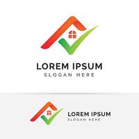 modèle de logo maison avec coche. logo pour agence immobilière. vérifier les conceptions de symbole d'icône de maison vecteur