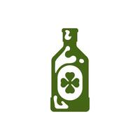 Saint patrick's journée verre bouteille Bière ale malt chanceux trèfle vert ancien icône vecteur plat