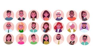 portraits de Hommes et femmes. ensemble de avatars de content gens de différent les courses et âge. vecteur