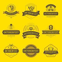 oktoberfest fête Bière Festival Étiquettes, badges et logos ensemble vecteur