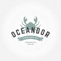 Crabe main tiré conception élément dans ancien style pour mer nourriture restaurant logotype vecteur