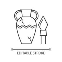 icône linéaire d'artefacts anciens. amphore grecque. lance romaine. vase en terre craquelée. arme spartiate. objets de musée. illustration de la ligne mince. symbole de contour. dessin de contour isolé de vecteur. trait modifiable vecteur