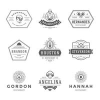 restaurant logos et badges modèles ensemble illustration. vecteur