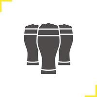 icône de glyphe de verres à bière. symbole de silhouette. espace négatif. illustration vectorielle isolée vecteur